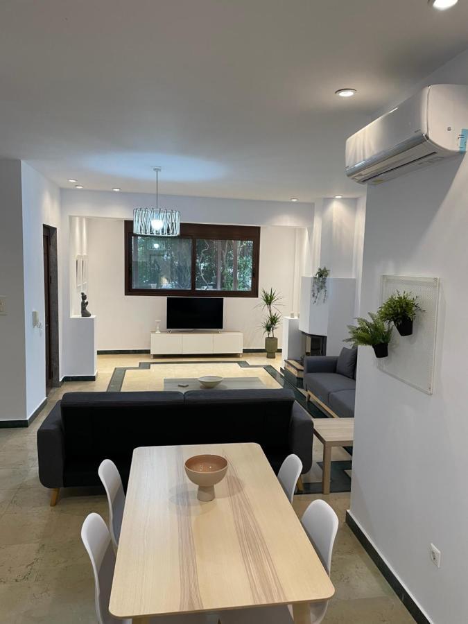 Paradise Apartments Nefeli Каламата Экстерьер фото